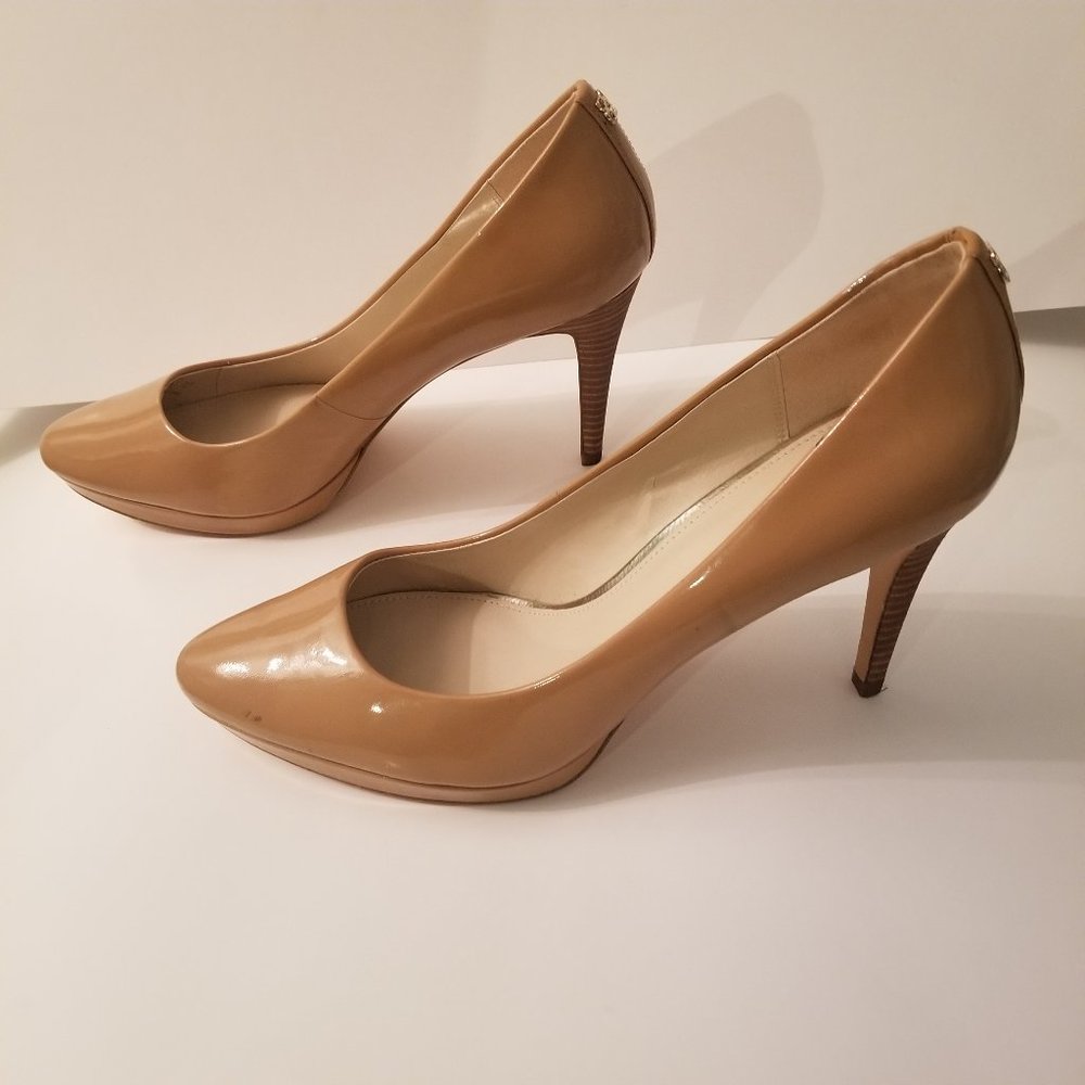 Coach New York Tan Patent Leather Pumps, Heels, platform size 11